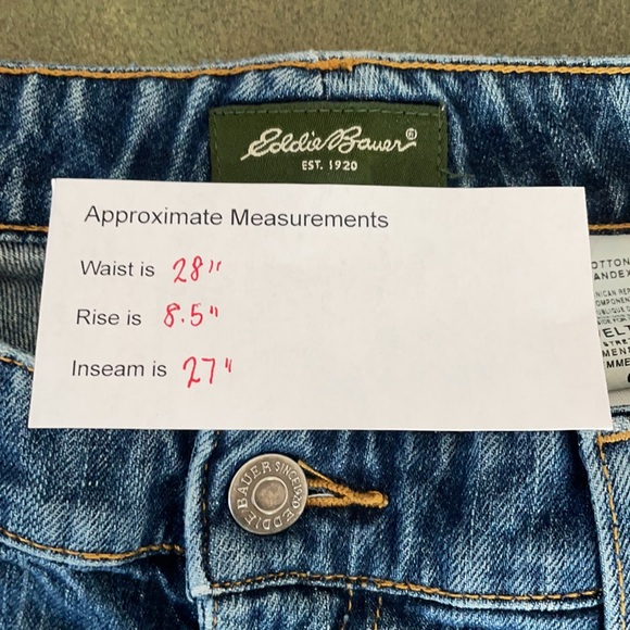 Eddie Bauer women’s petite Novelty Fit size 6 - Picture 6 of 7